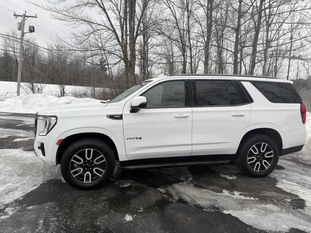 2021 GMC Yukon Image 4