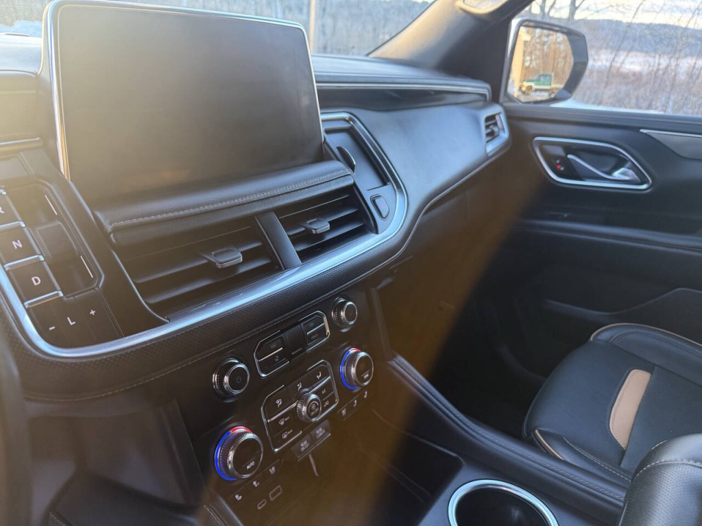 2021 GMC Yukon Image 13