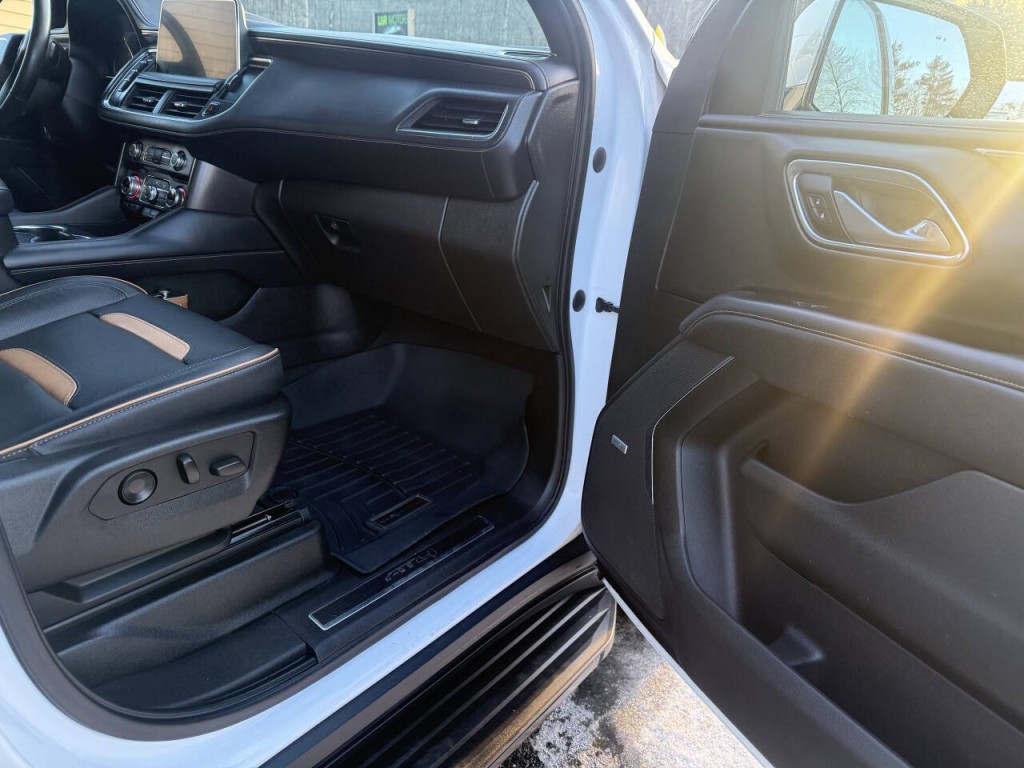 2021 GMC Yukon Image 22