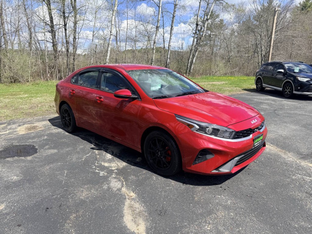 2023 Kia Forte Image 4
