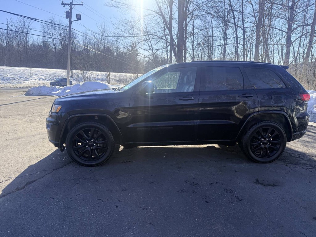 2019 Jeep Grand Cherokee Image 3