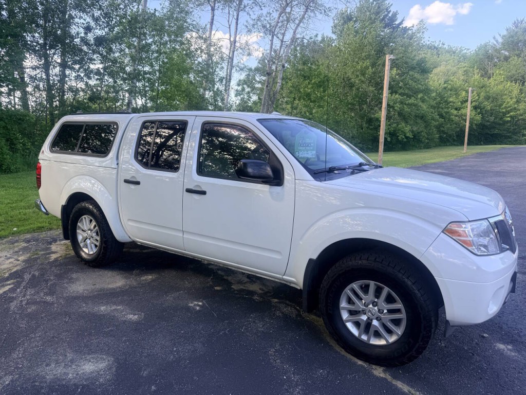 2017 Nissan Frontier Image 6