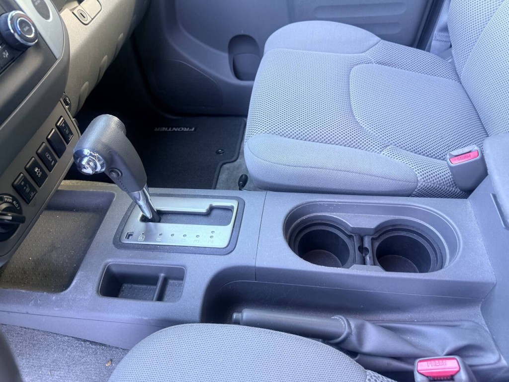 2017 Nissan Frontier Image 7