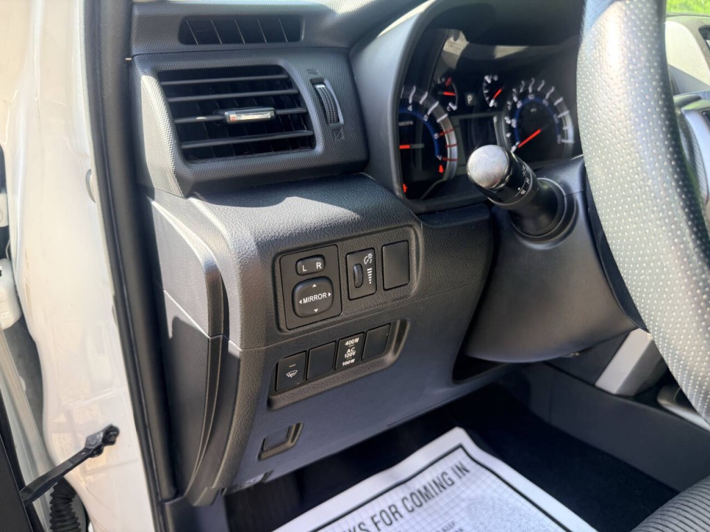 2019 Toyota 4Runner Image 9