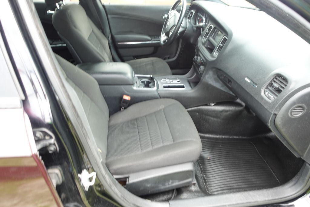2013 Dodge Charger Image 6