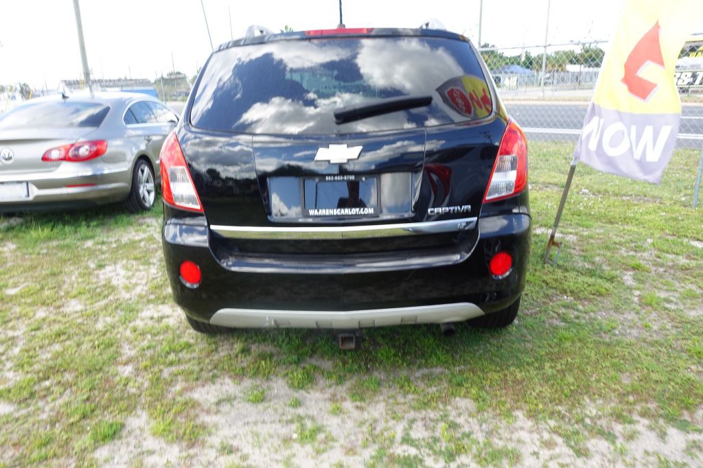 2015 Chevrolet Captiva Image 2