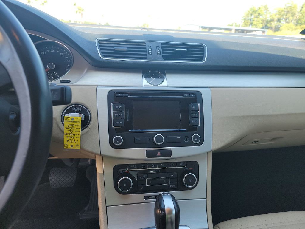 2012 Volkswagen CC Image 5