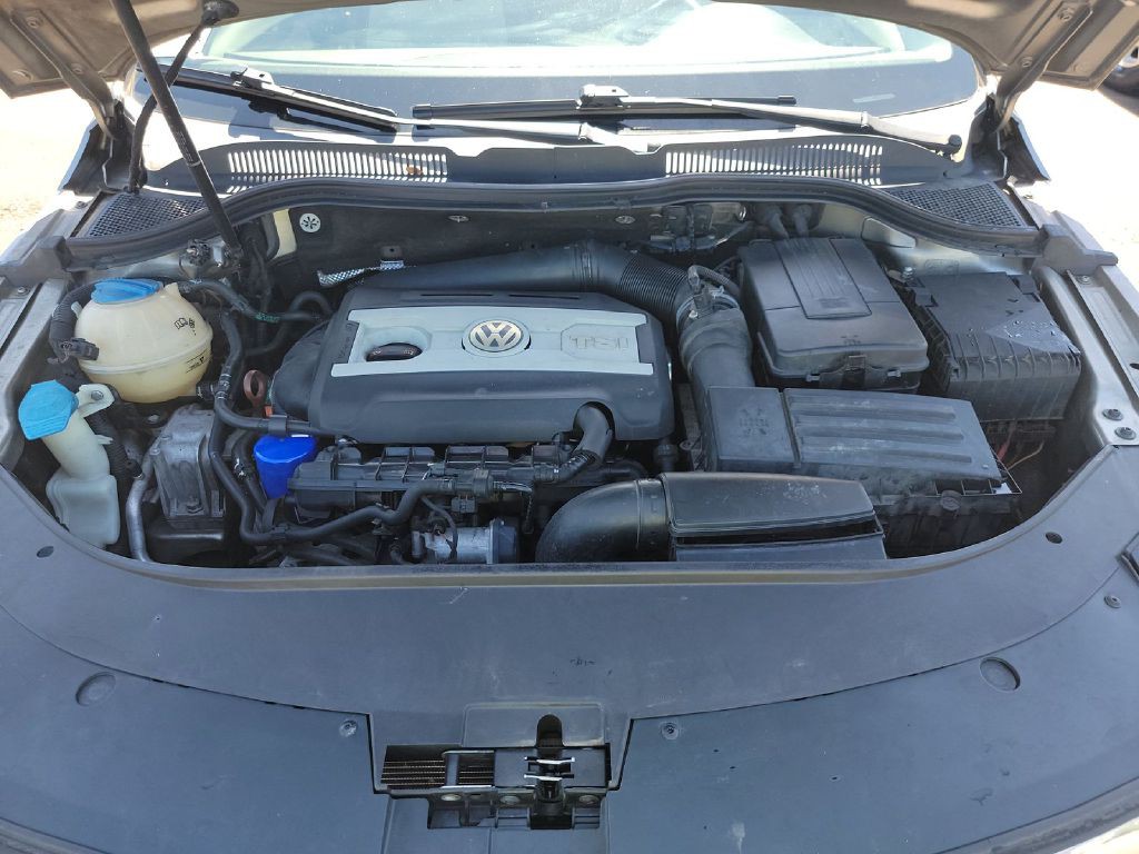 2012 Volkswagen CC Image 10