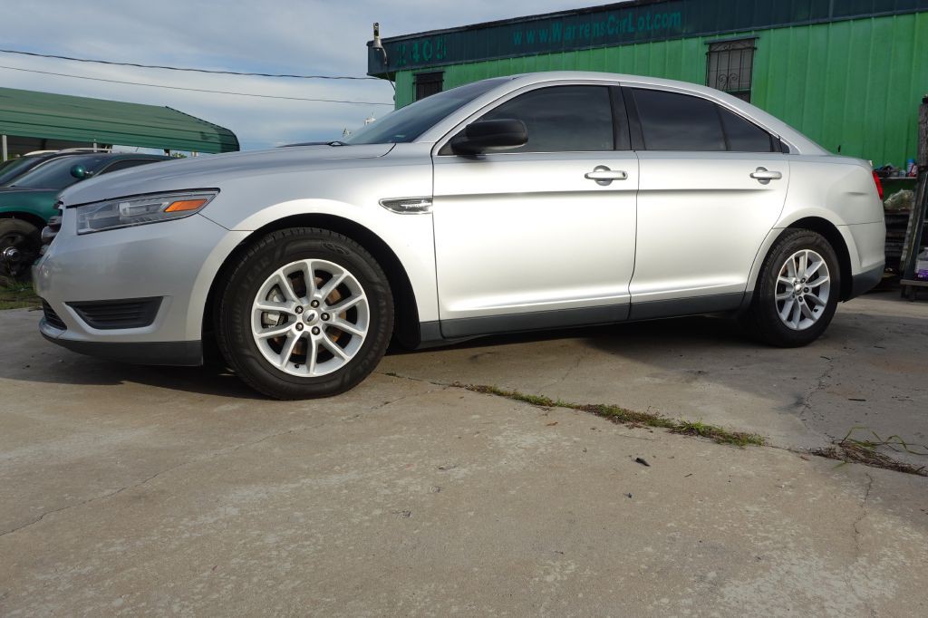2013 Ford Taurus Image 18
