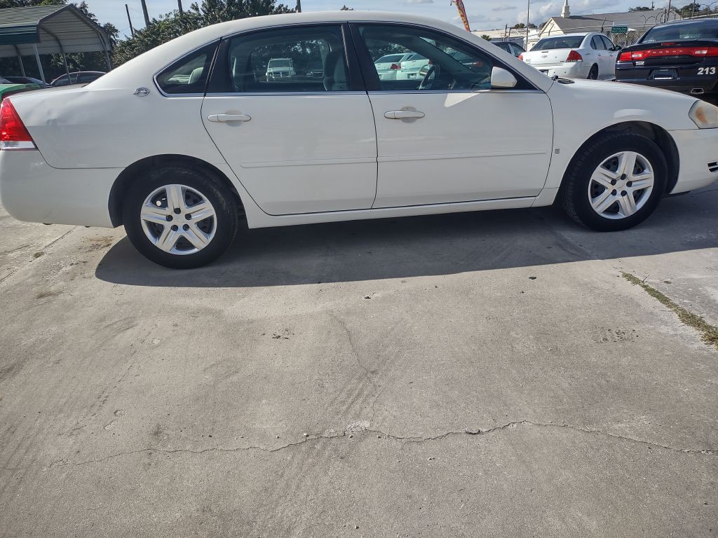 2011 Chevrolet Impala Image 16