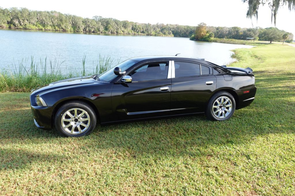 2014 Dodge Charger Image 1
