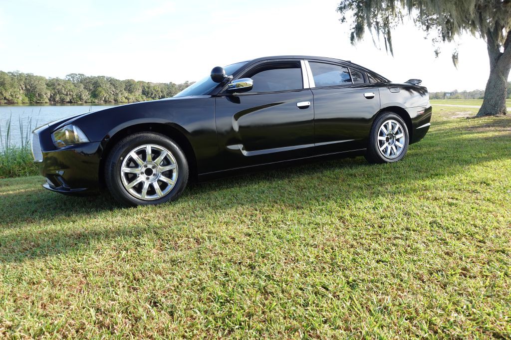 2014 Dodge Charger Image 2