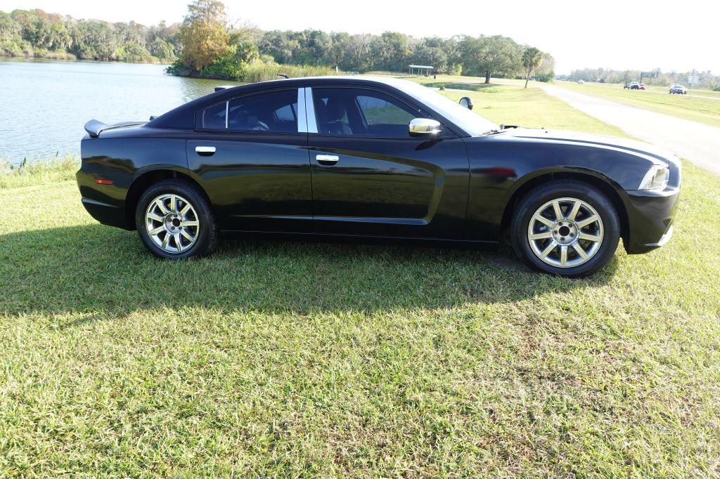 2014 Dodge Charger Image 28