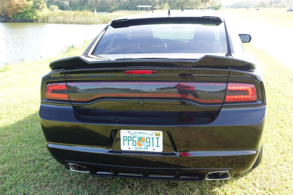 2014 Dodge Charger Image 38