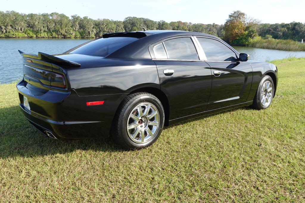 2014 Dodge Charger Image 39