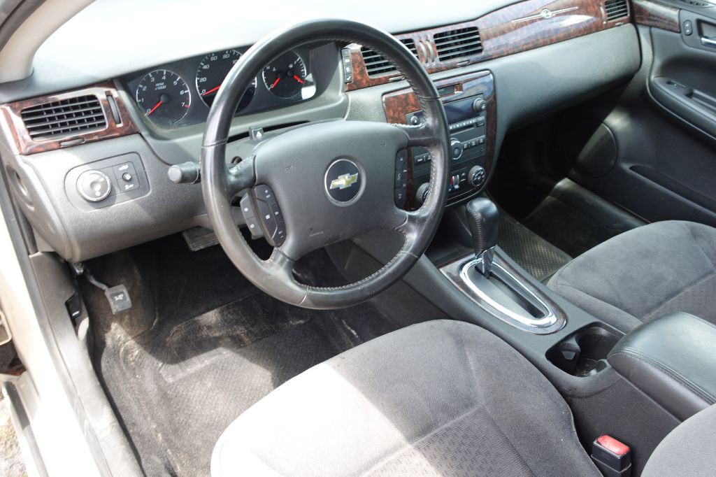 2012 Chevrolet Impala Image 4