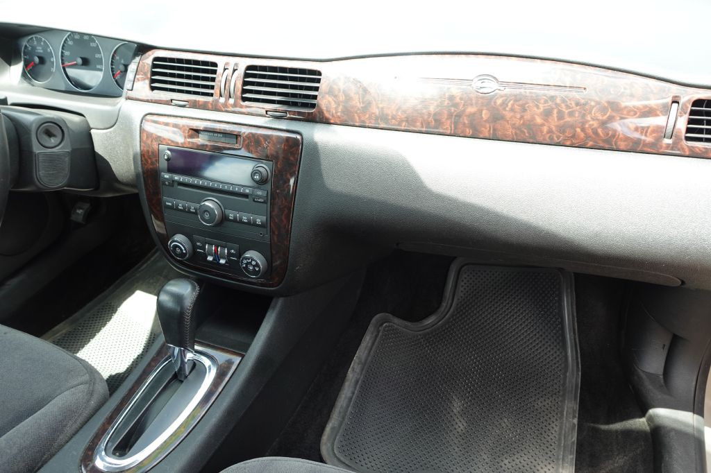 2012 Chevrolet Impala Image 5