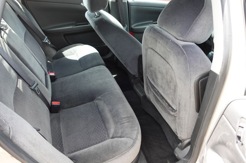 2012 Chevrolet Impala Image 10