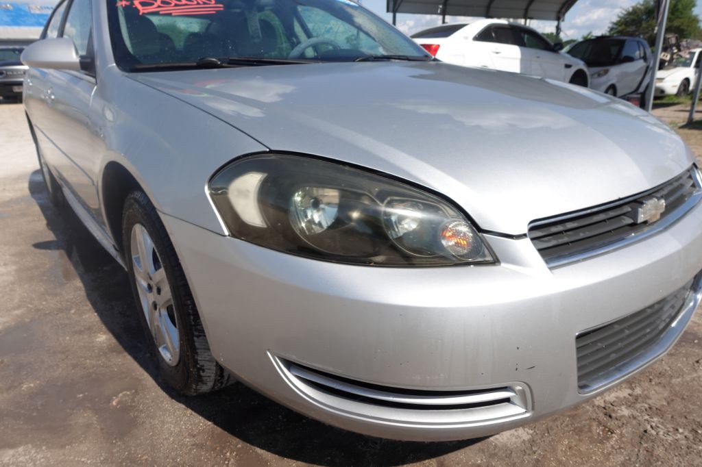 2011 Chevrolet Impala Image 8