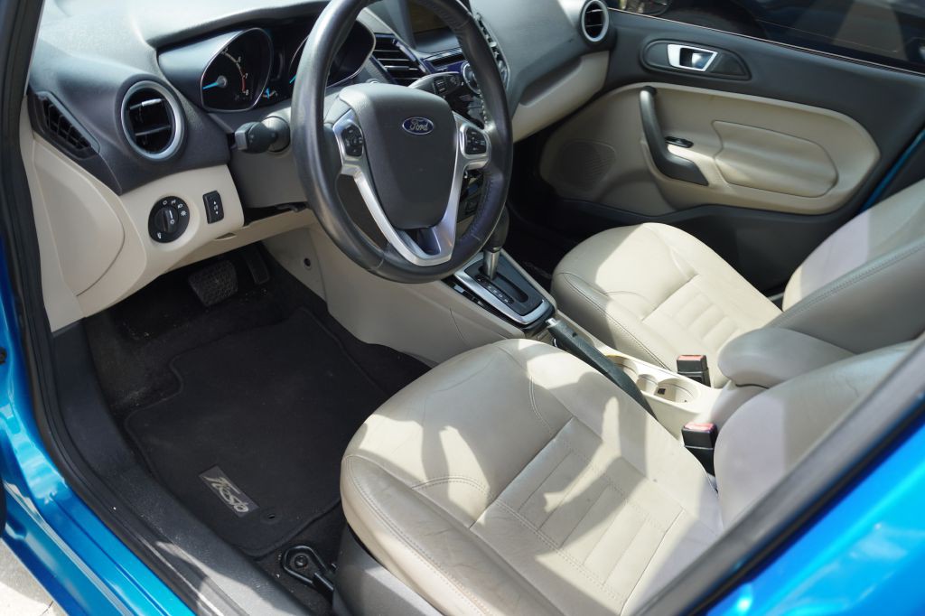 2014 Ford Fiesta Image 7