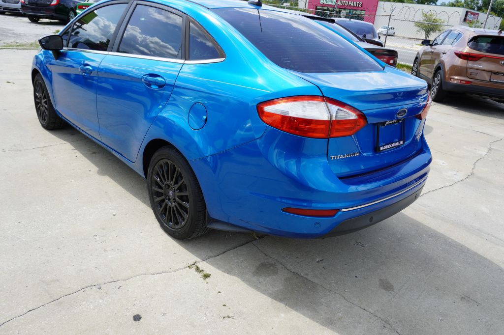 2014 Ford Fiesta Image 20