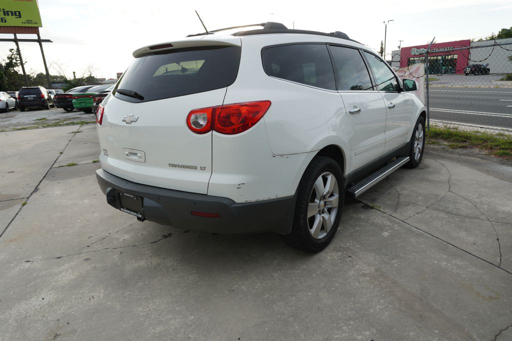 2012 Chevrolet Traverse Image 4