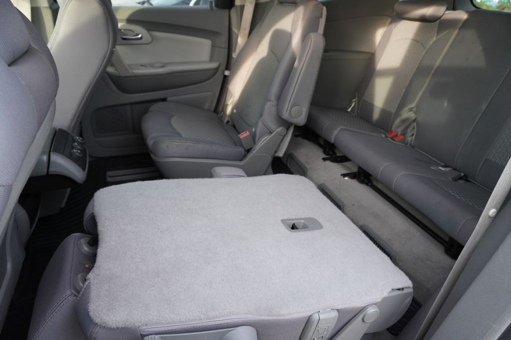 2012 Chevrolet Traverse Image 7