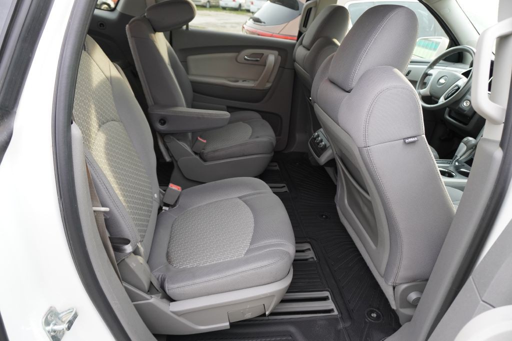 2012 Chevrolet Traverse Image 8