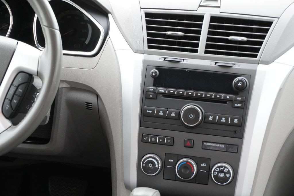 2012 Chevrolet Traverse Image 12