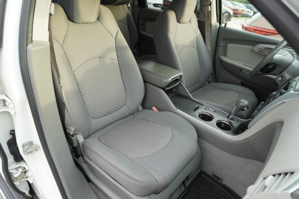 2012 Chevrolet Traverse Image 14