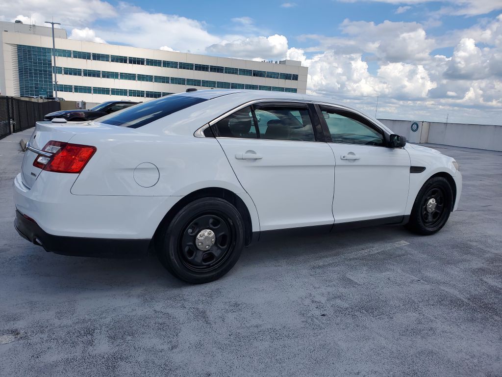2015 Ford Taurus Image 5