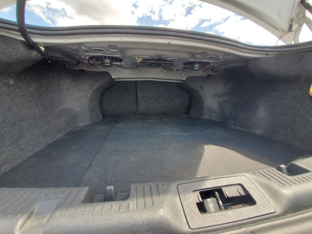 2015 Ford Taurus Image 11