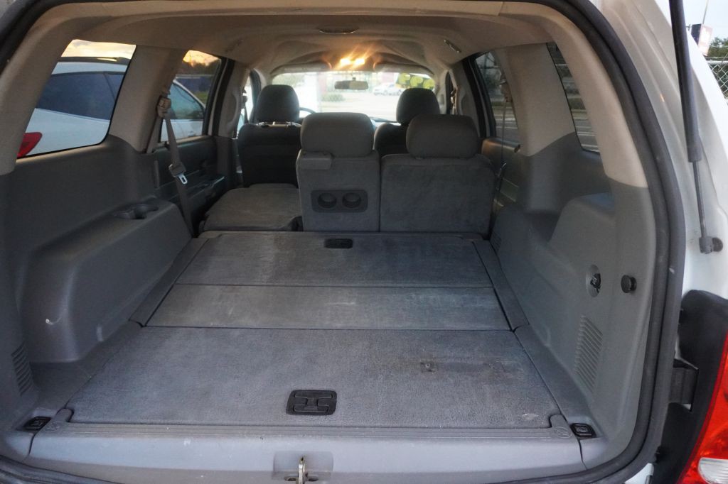 2004 Dodge Durango Image 16