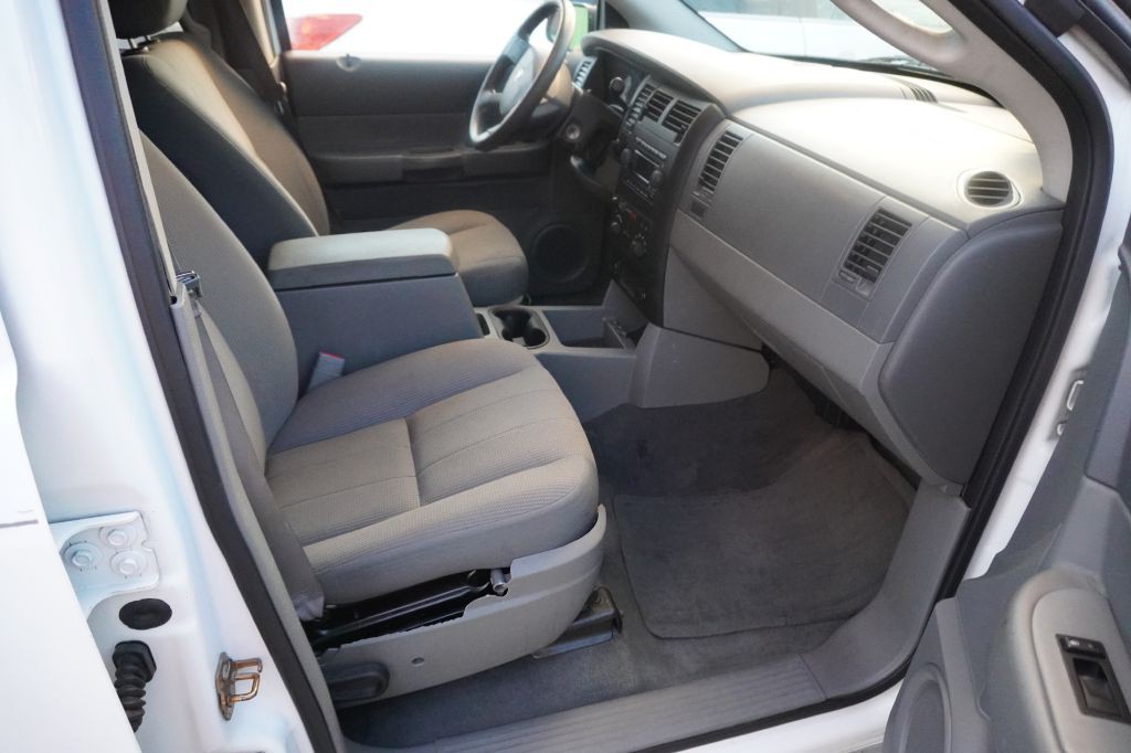 2004 Dodge Durango Image 20