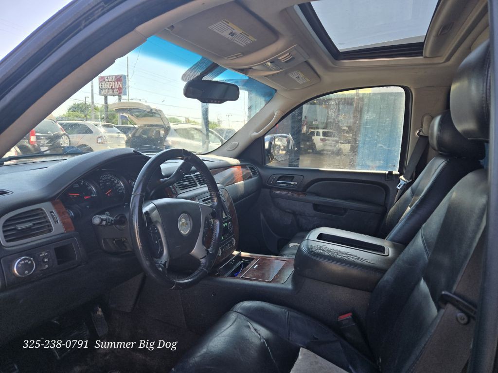 2011 Chevrolet Tahoe Image 7
