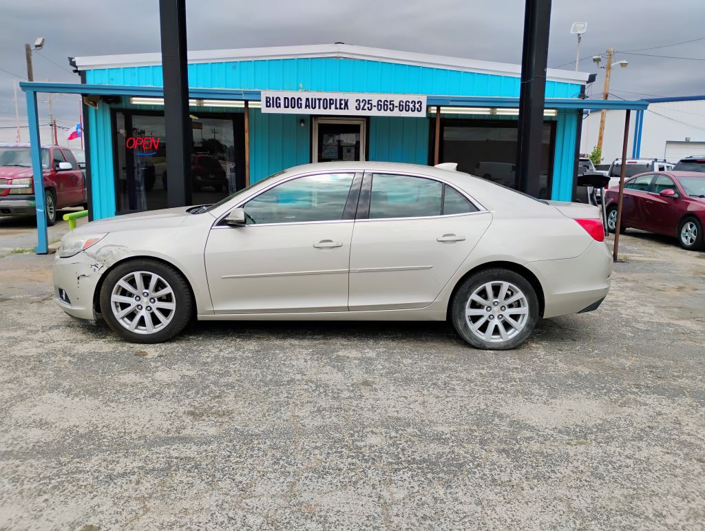 2015 Chevrolet Malibu Image 3