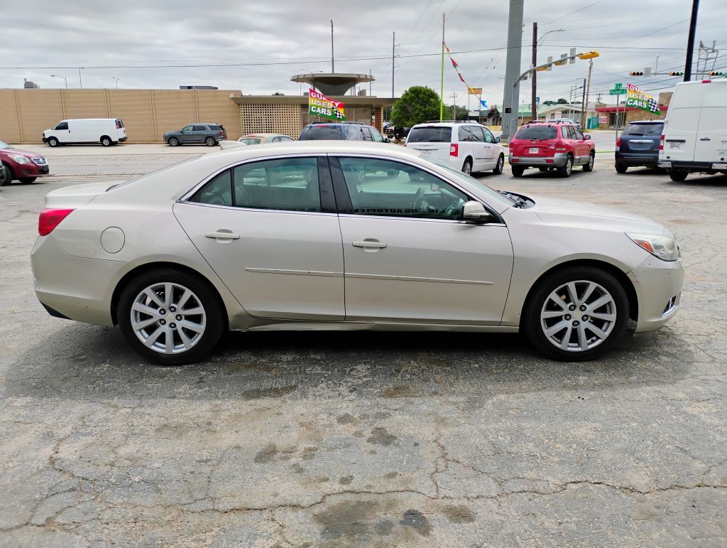 2015 Chevrolet Malibu Image 5