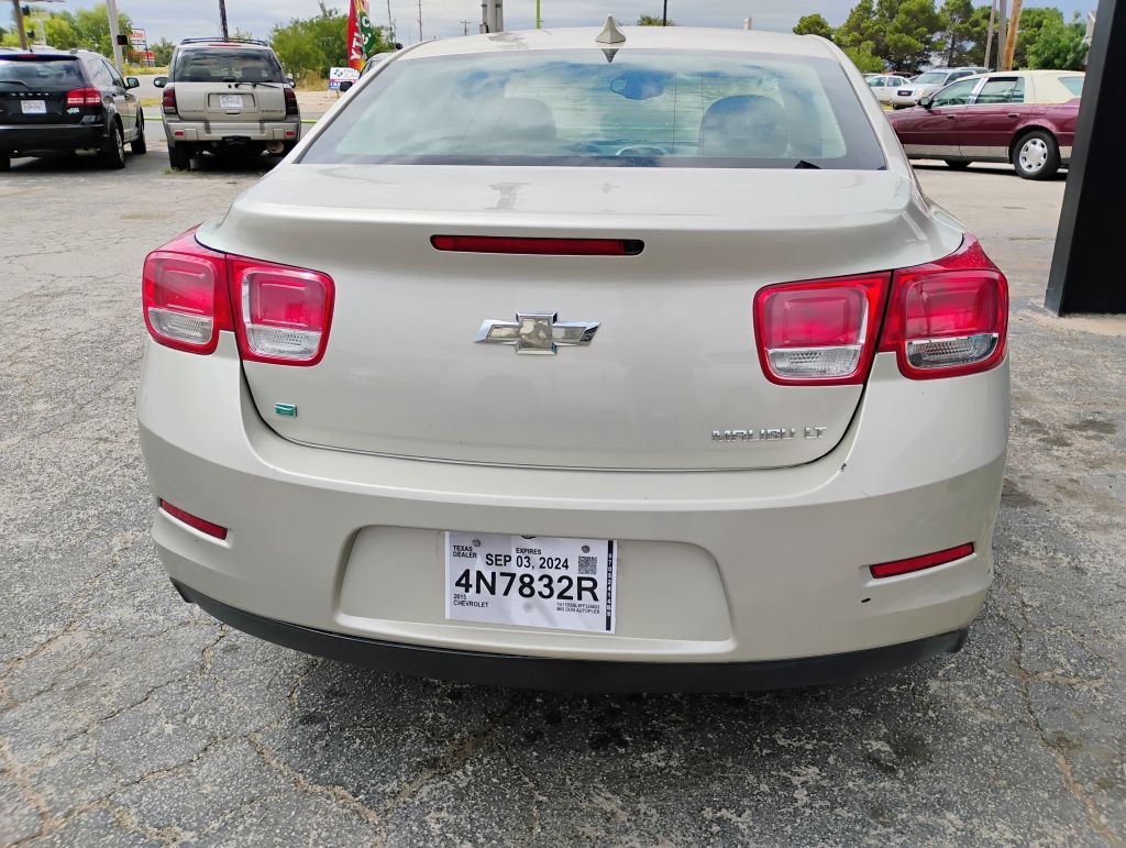 2015 Chevrolet Malibu Image 6