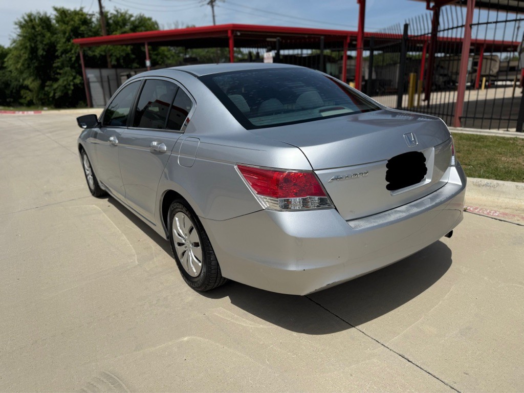 2009 Honda Accord Image 3