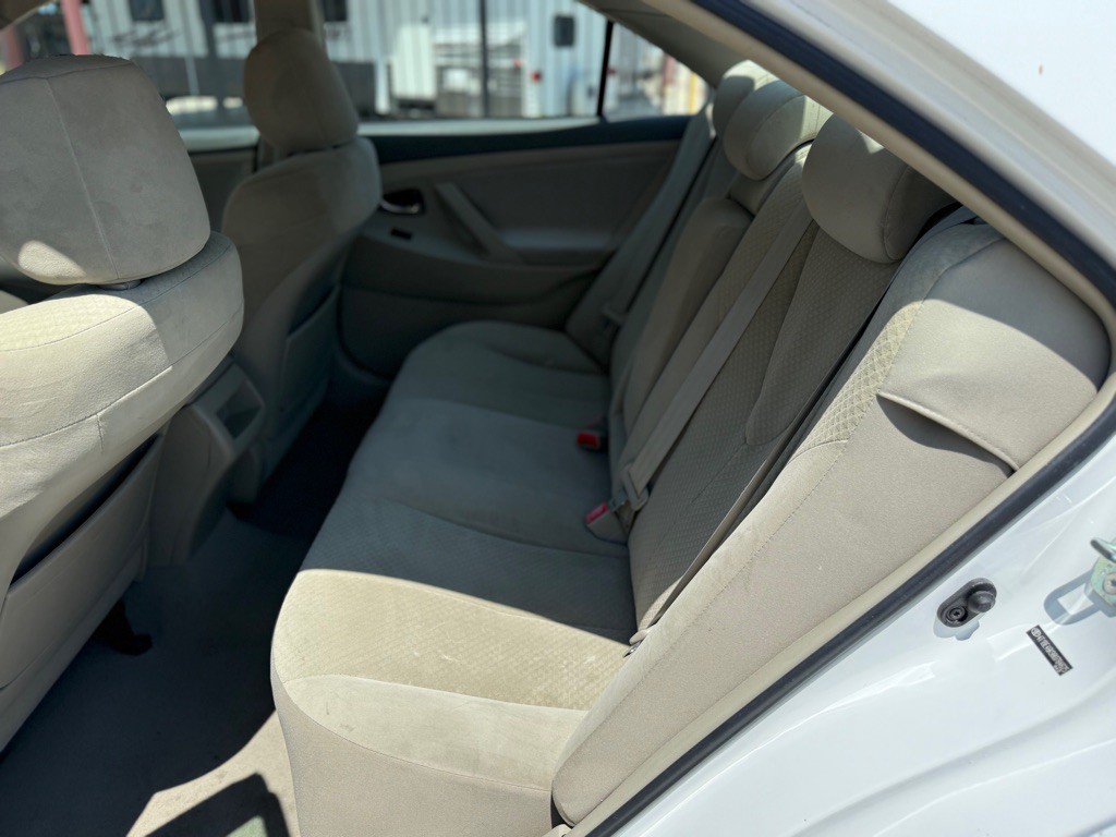 2008 Toyota Camry Image 9