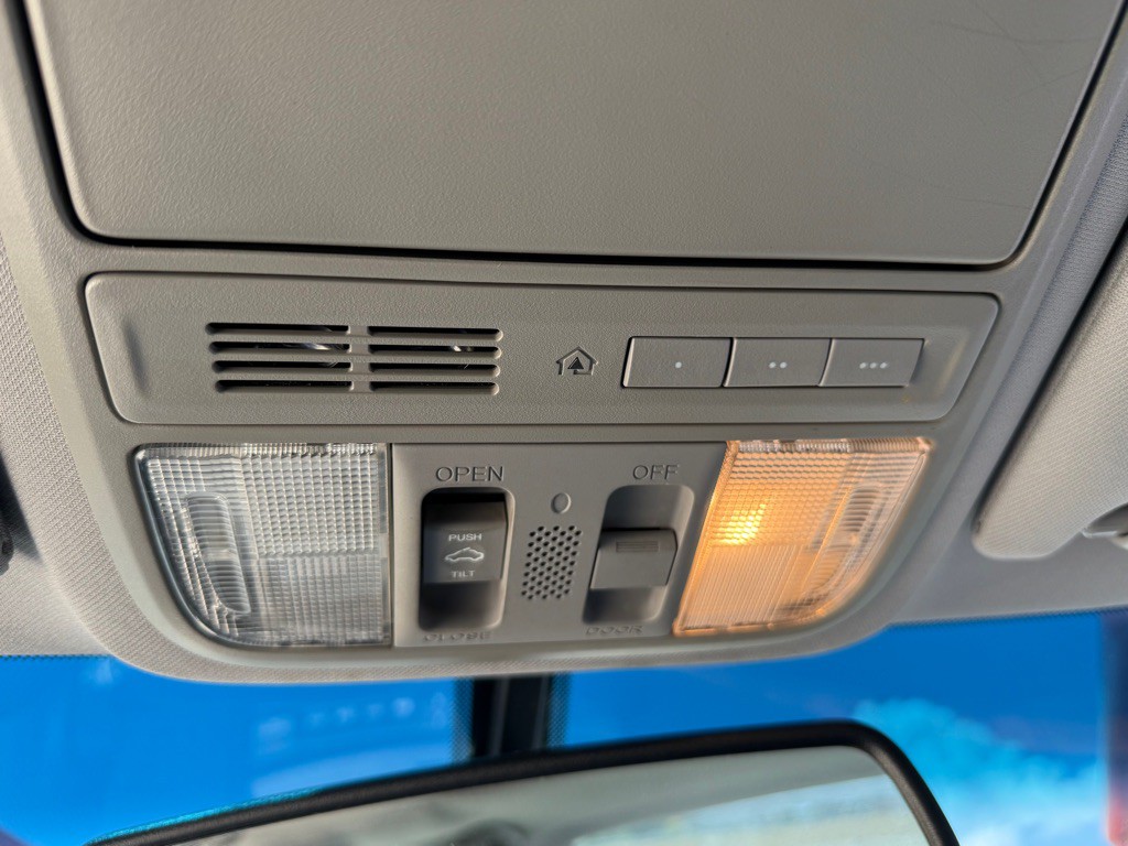 2011 Honda Accord Image 14