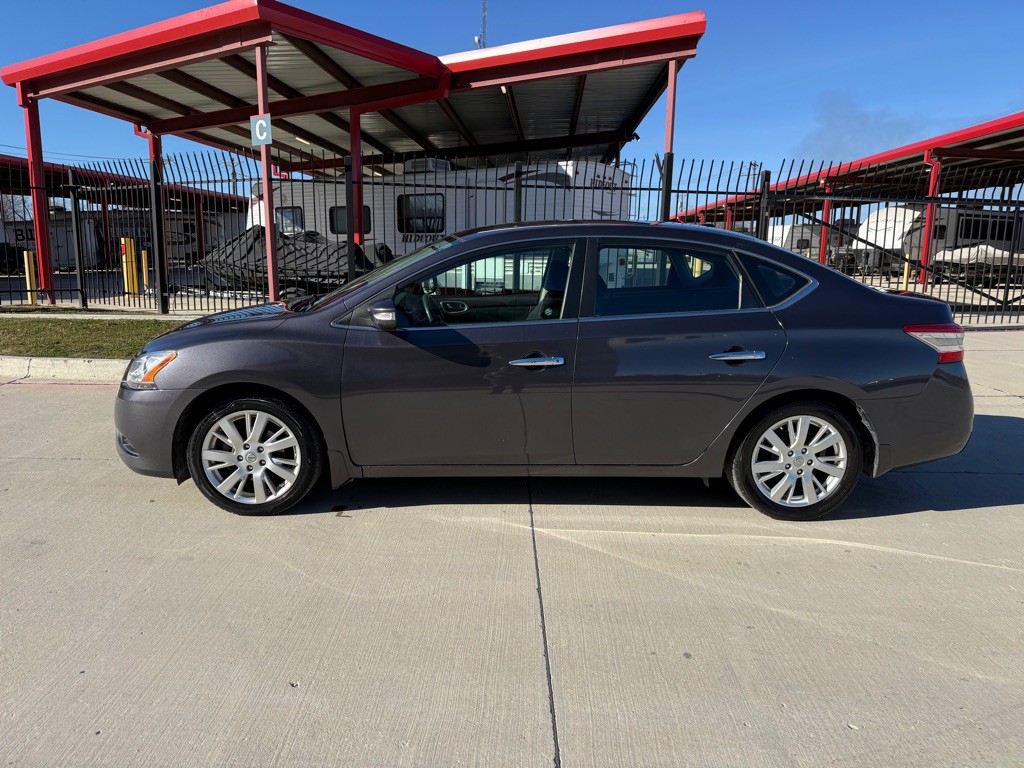 2013 Nissan Sentra Image 2