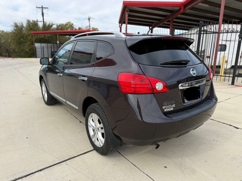 2015 Nissan Rogue Image 3