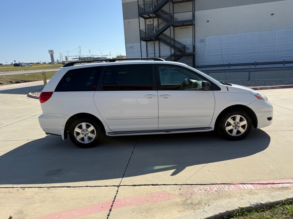2006 Toyota Sienna Image 5