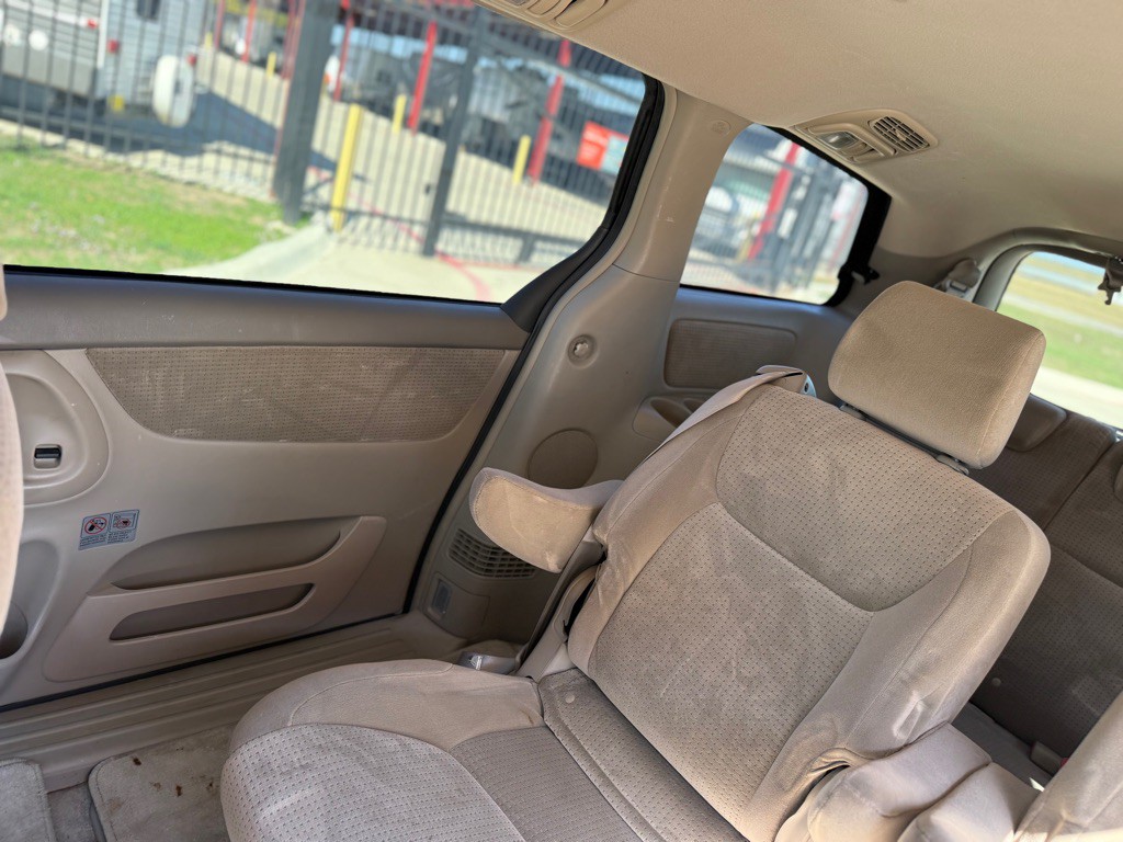 2006 Toyota Sienna Image 10