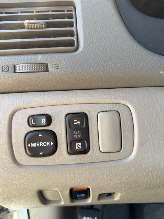 2006 Toyota Sienna Image 17