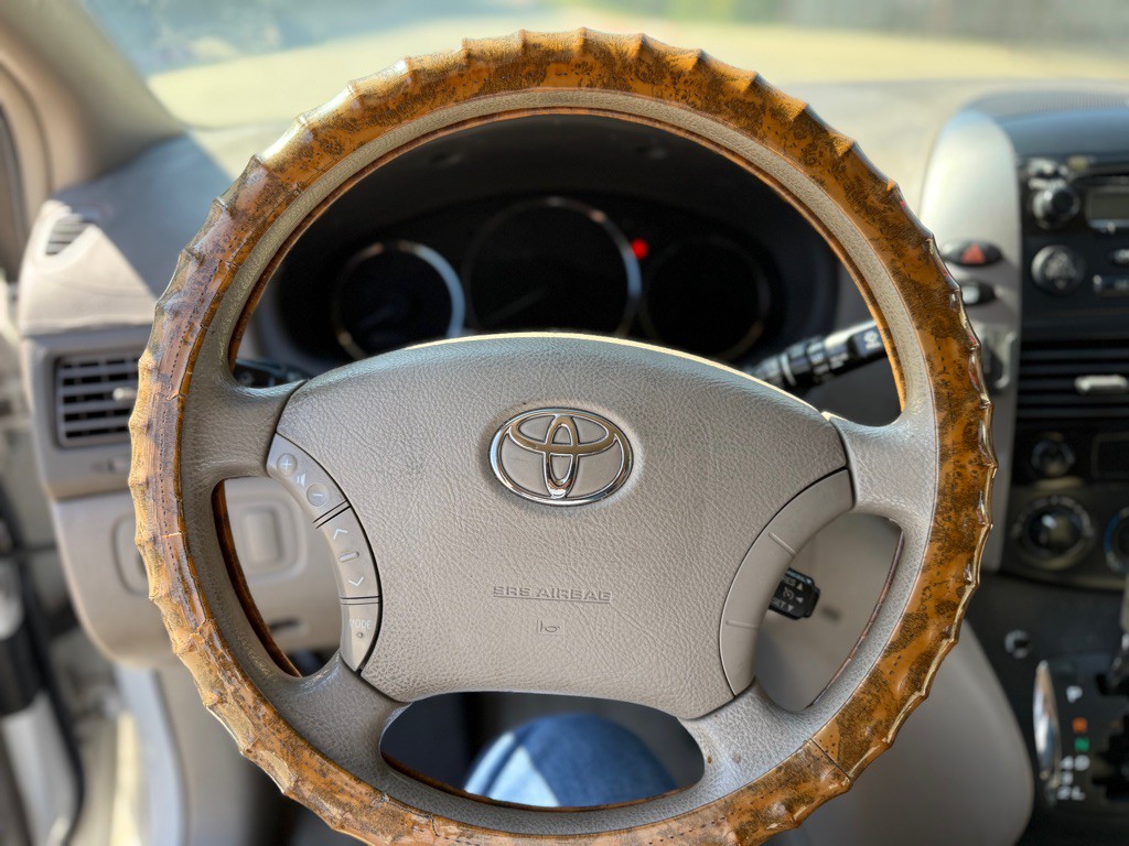 2006 Toyota Sienna Image 19