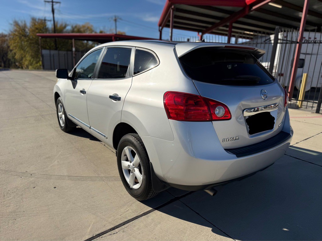 2013 Nissan Rogue Image 3
