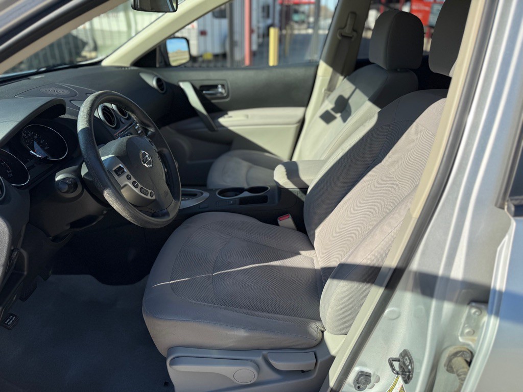 2013 Nissan Rogue Image 8