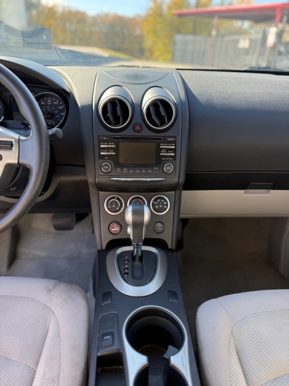 2013 Nissan Rogue Image 11